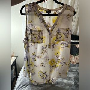 Sleeveless Harper blouse